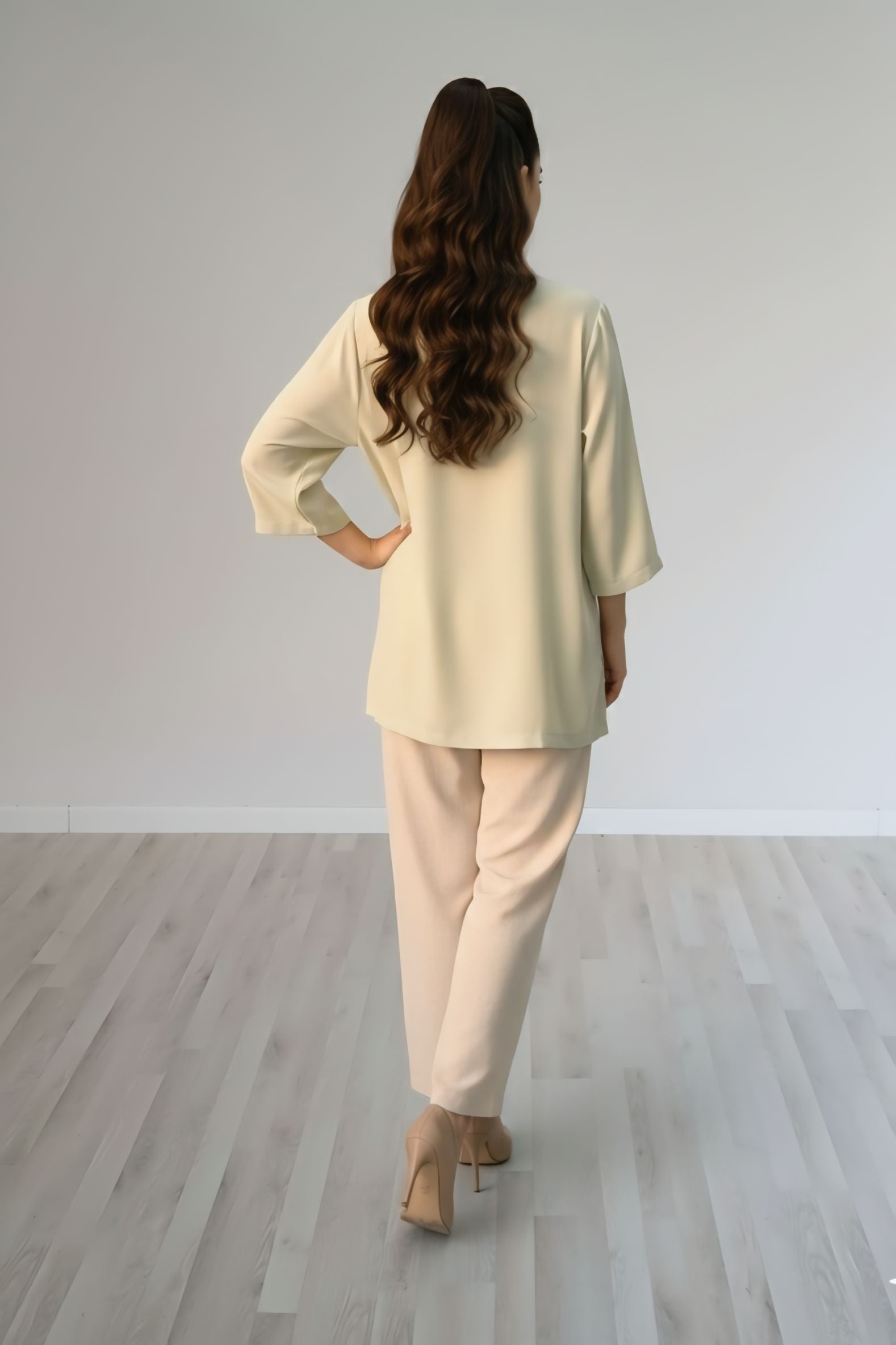 Cotton-silk blend top