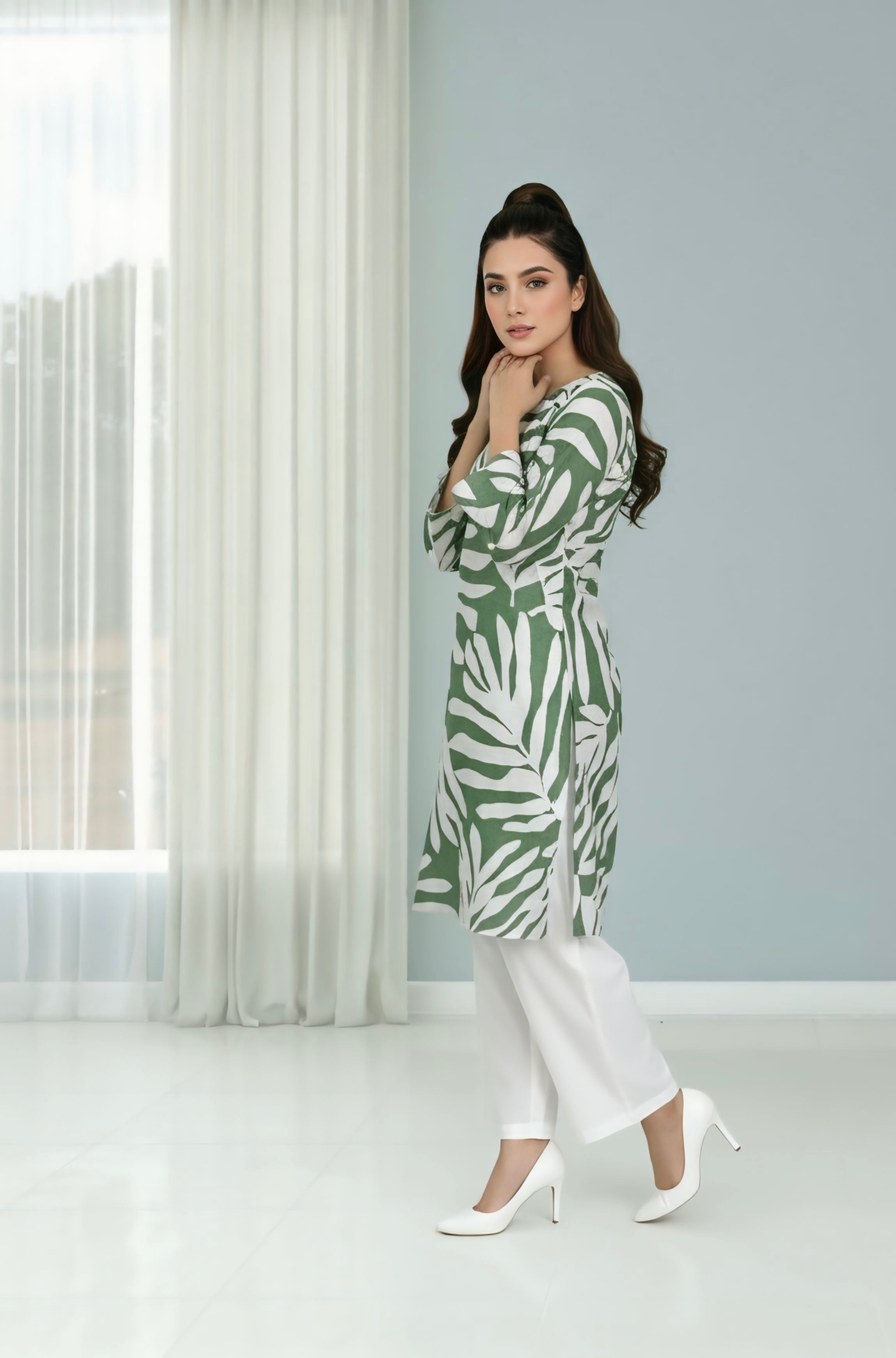Tropical leaf cotton blend linen fabric