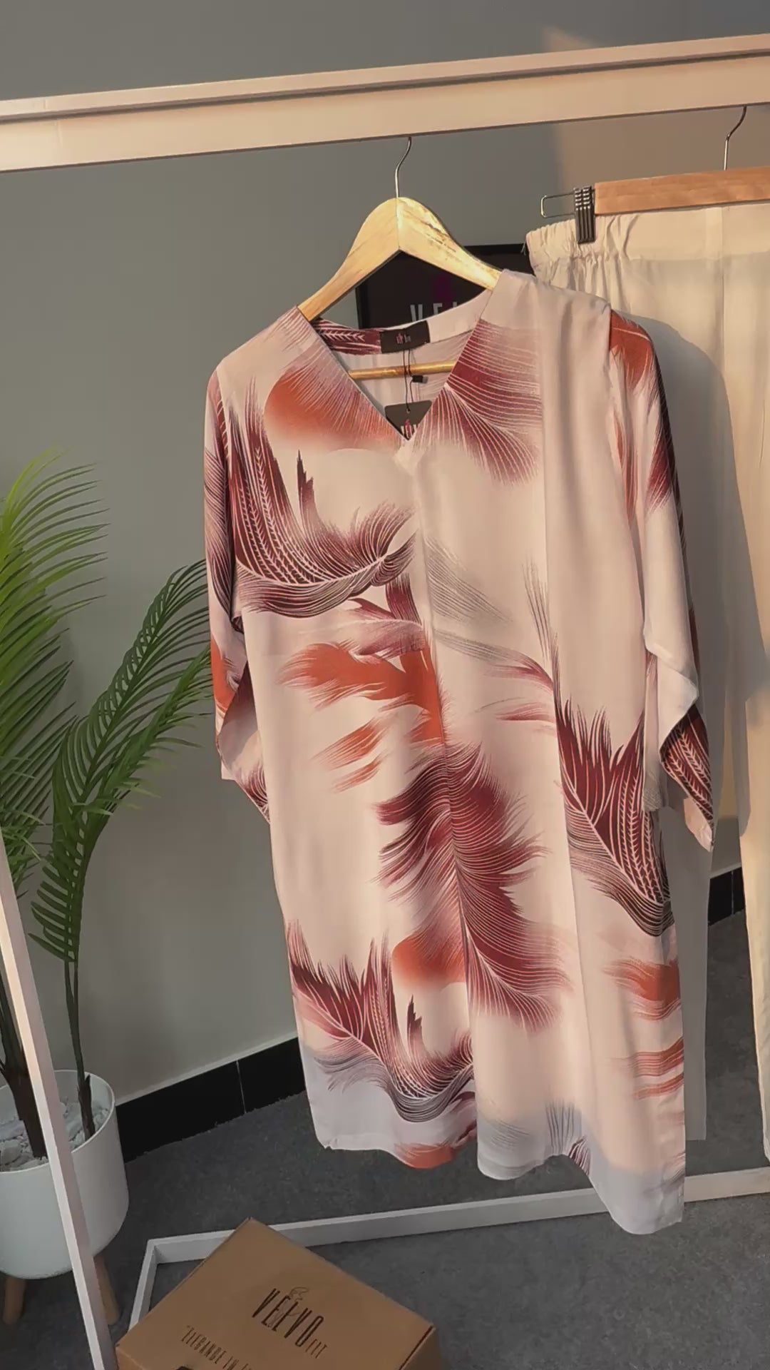 Feather print design blend linen stuff 2Pc