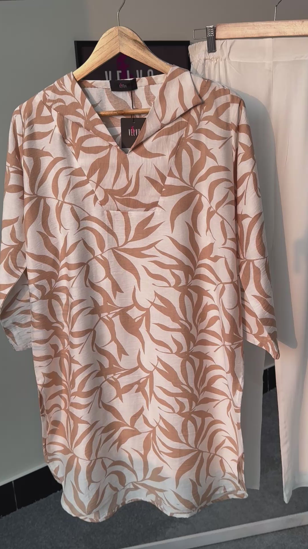 leaf pattern with linen blend fabric 2Pc