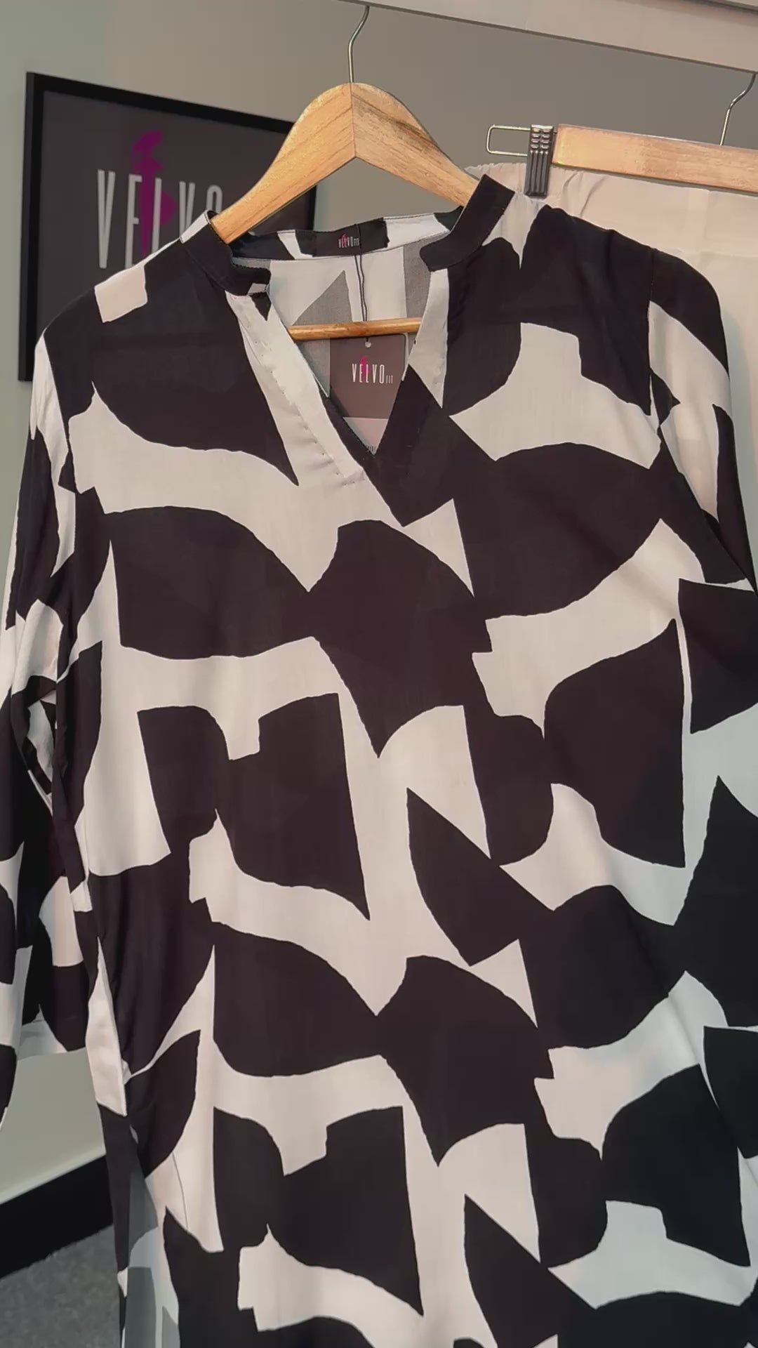Soft Blend linen abstract print  2pc