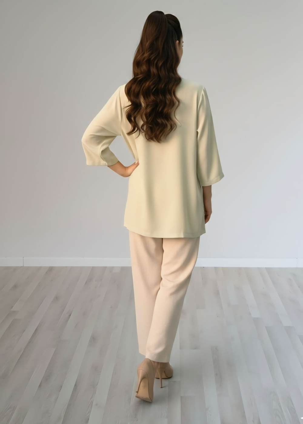 Cotton-silk blend winter top