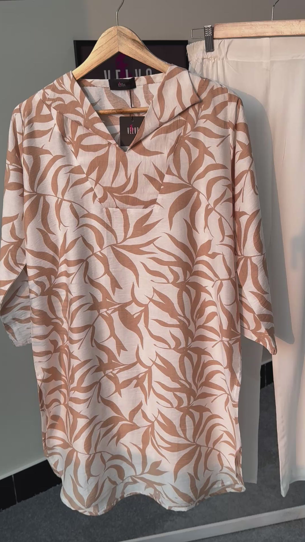 leaf pattern with linen blend fabric 2Pc